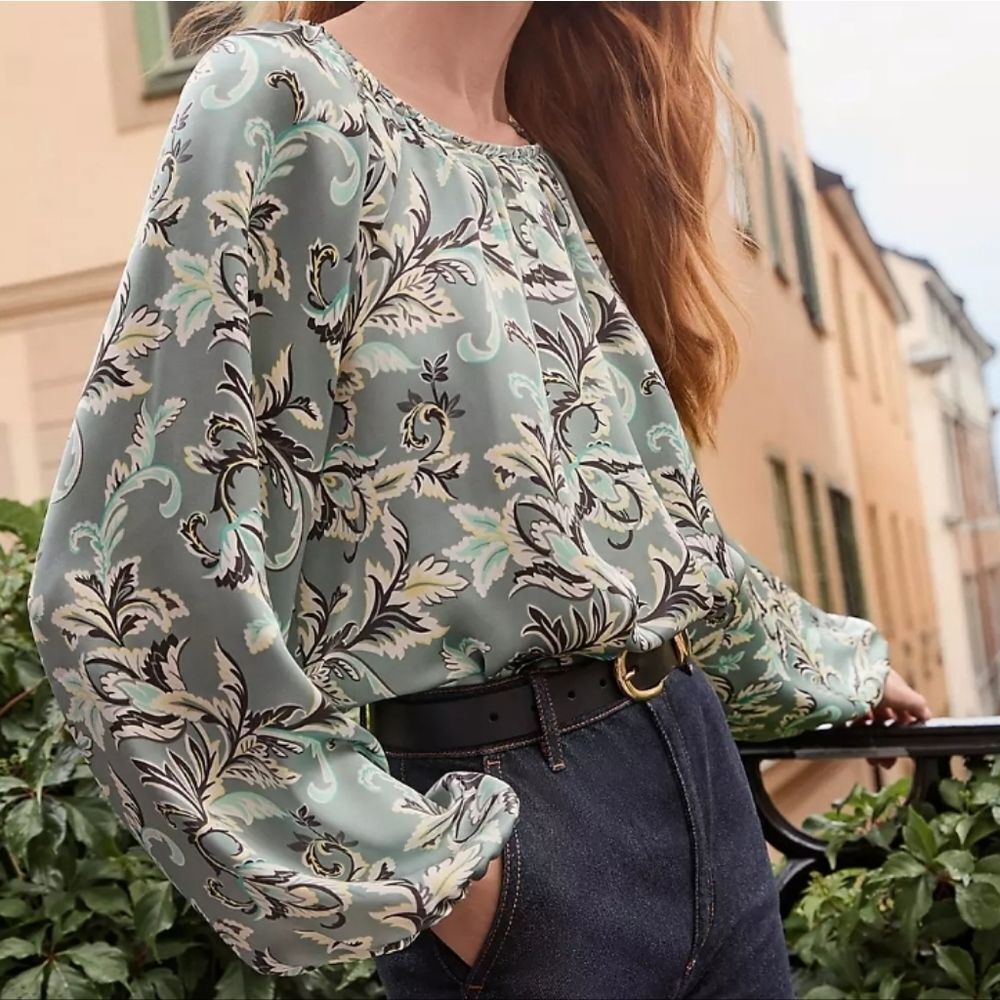 Loft Vine Satin Shirred Top Size M Floral Career Blouse Bishop Sleeve